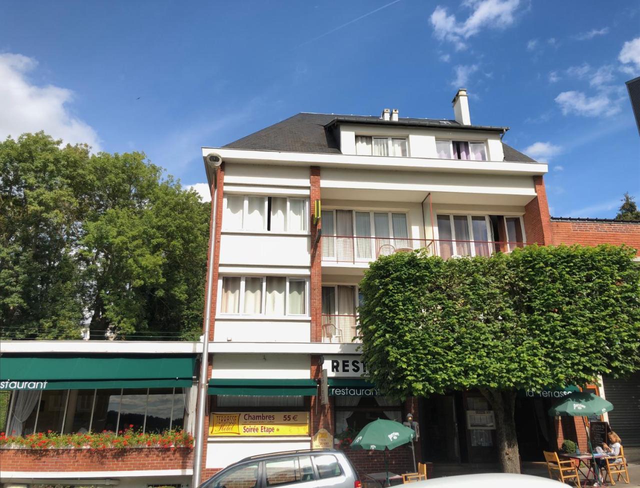 Logis Terrasse Hotel Lisieux Exterior foto
